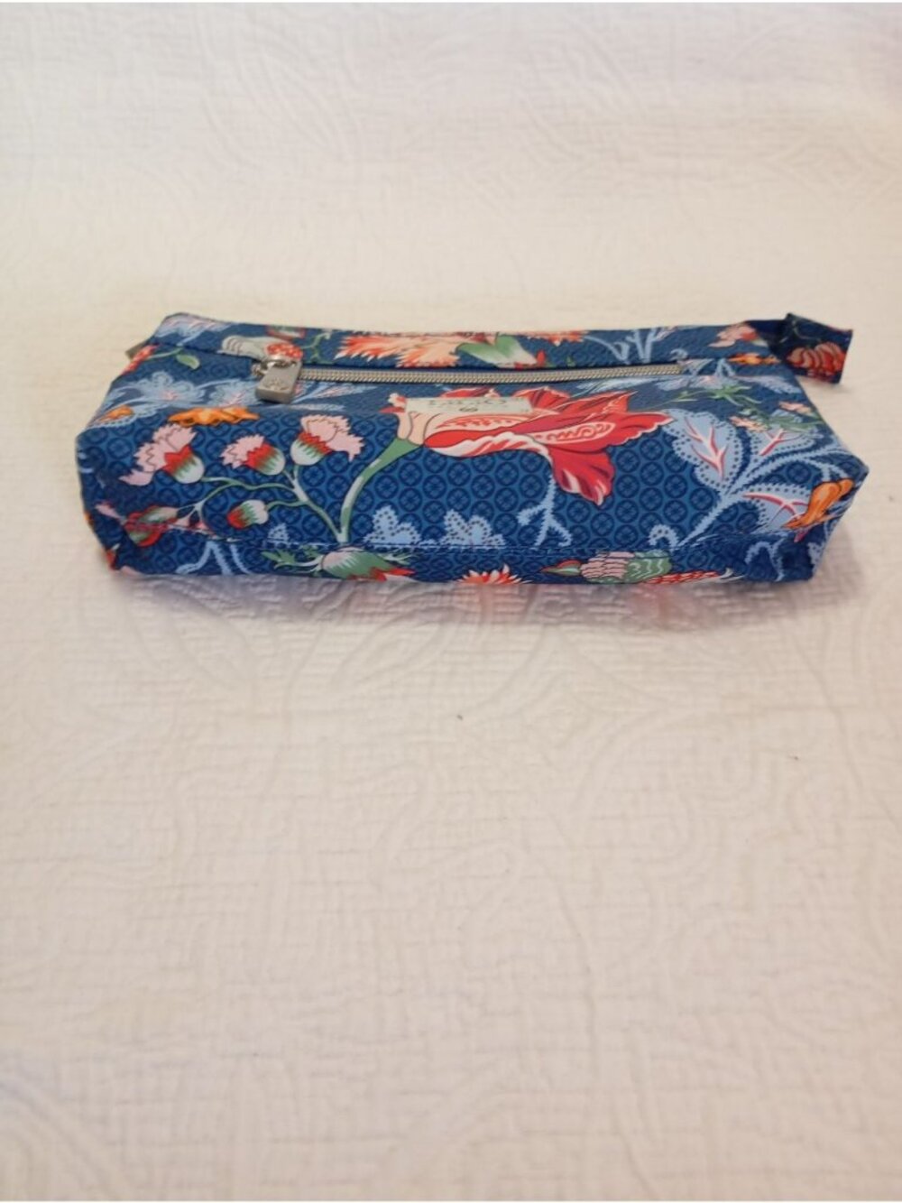 Lilio Amsterdam Floral Cosmetic Bag With Zippered Compartments Tulip Pattern - Picture 3 of 9